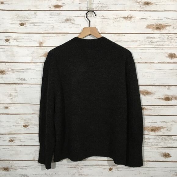 Treasure & Bond Cozy V-Neck Sweater - Charcoal - Medium - Picture 4 of 12